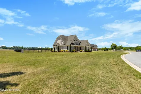 1357 Autumn Lakes Drive Grimesland NC 27837