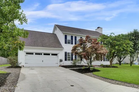 4013 Claymore Drive Wilmington NC 28405
