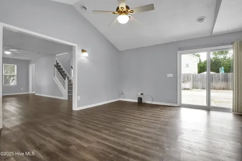 4013 Claymore Drive Wilmington NC 28405