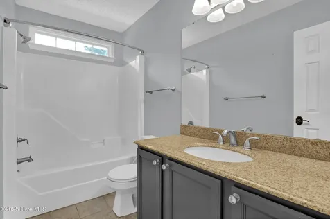 4013 Claymore Drive Wilmington NC 28405