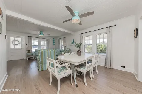 520 W Corbett Avenue Swansboro NC 28584