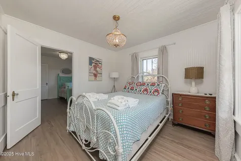 520 W Corbett Avenue Swansboro NC 28584