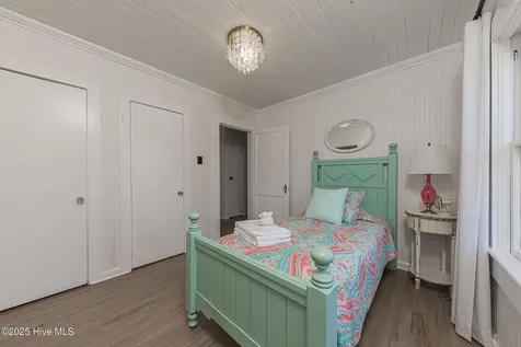 520 W Corbett Avenue Swansboro NC 28584