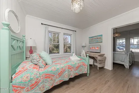 520 W Corbett Avenue Swansboro NC 28584