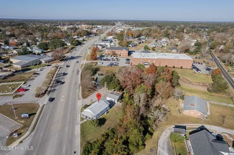 520 W Corbett Avenue Swansboro NC 28584