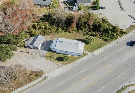 520 W Corbett Avenue Swansboro NC 28584
