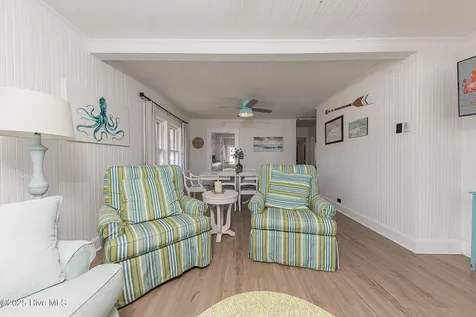 520 W Corbett Avenue Swansboro NC 28584