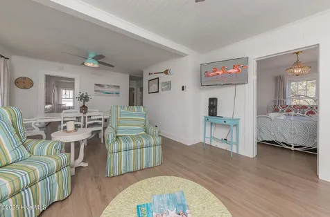 520 W Corbett Avenue Swansboro NC 28584