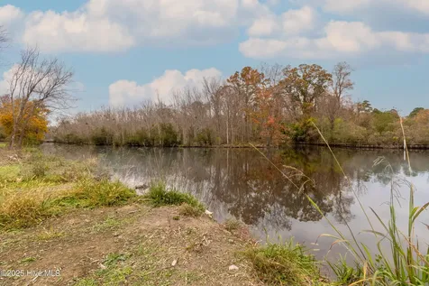 122 Montpelier Drive Edenton NC 27932