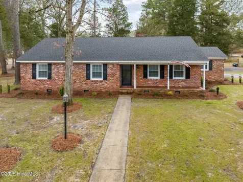 108 Ridgewood Circle Washington NC 27889