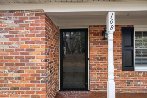 108 Ridgewood Circle Washington NC 27889