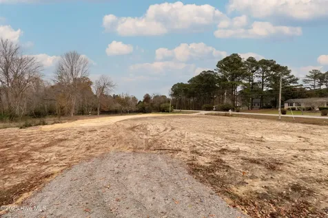 100 Rockfish Street Edenton NC 27932