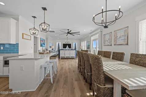 2307 Emerald Drive Emerald Isle NC 28594