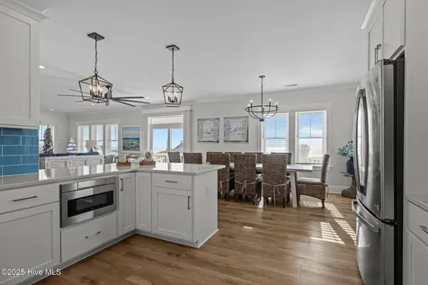 2307 Emerald Drive Emerald Isle NC 28594