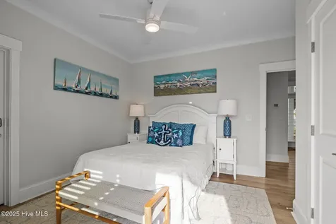 2307 Emerald Drive Emerald Isle NC 28594