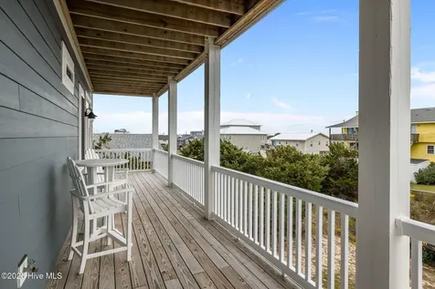 2307 Emerald Drive Emerald Isle NC 28594