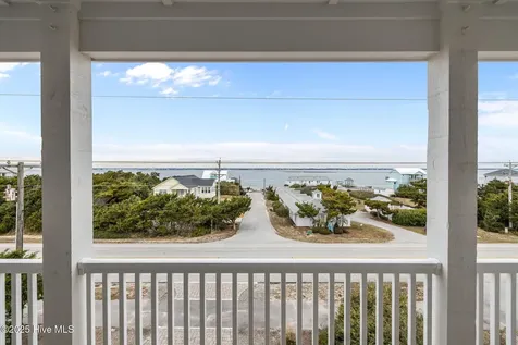 2307 Emerald Drive Emerald Isle NC 28594