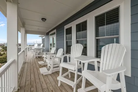 2307 Emerald Drive Emerald Isle NC 28594