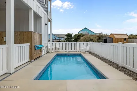 2307 Emerald Drive Emerald Isle NC 28594