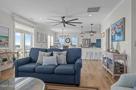 2307 Emerald Drive Emerald Isle NC 28594