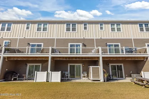 208 Gray Duck Drive Beaufort NC 28516