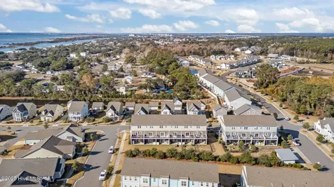 208 Gray Duck Drive Beaufort NC 28516