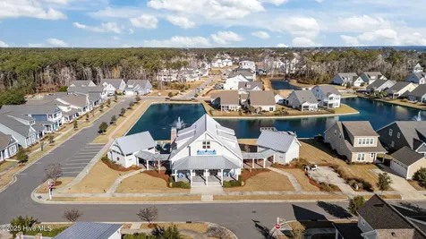 208 Gray Duck Drive Beaufort NC 28516