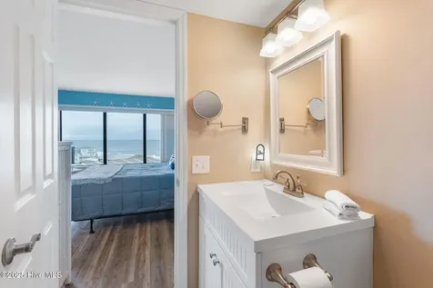 8801 Reed Drive Emerald Isle NC 28594