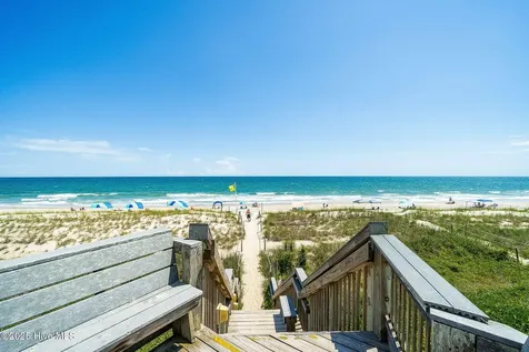 8801 Reed Drive Emerald Isle NC 28594