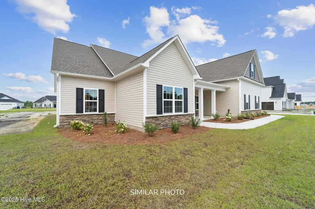 805 Water Tupelo Way Jacksonville NC 28546