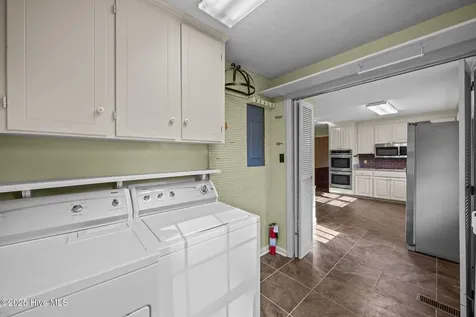 1206 W Highland Avenue Kinston NC 28501