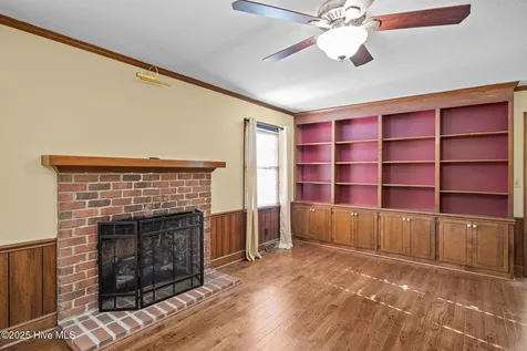1206 W Highland Avenue Kinston NC 28501