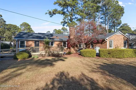 1206 W Highland Avenue Kinston NC 28501