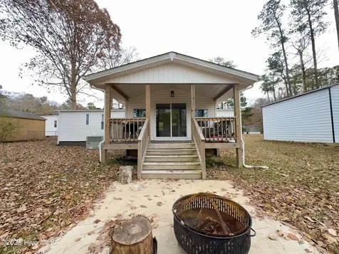182 West Island Trail Hertford NC 27944