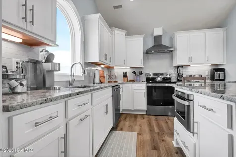 4254 Island Drive North Topsail Beach NC 28460