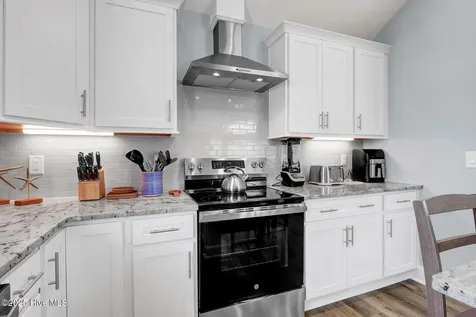 4254 Island Drive North Topsail Beach NC 28460