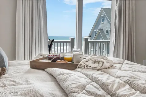 4254 Island Drive North Topsail Beach NC 28460