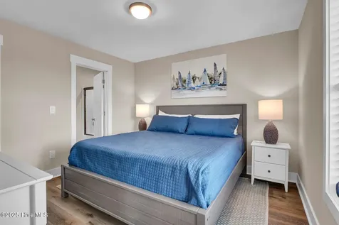 4254 Island Drive North Topsail Beach NC 28460