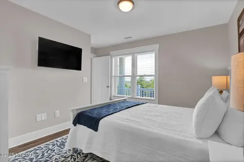 4254 Island Drive North Topsail Beach NC 28460