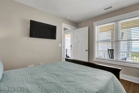 4254 Island Drive North Topsail Beach NC 28460