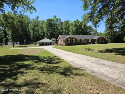 184 Timber Cove Drive Whiteville NC 28472