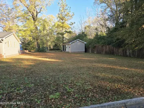 115 S Franklin Street Whiteville NC 28472