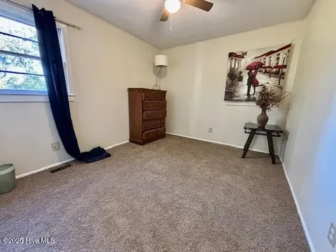 145 Riggs Street Jacksonville NC 28540