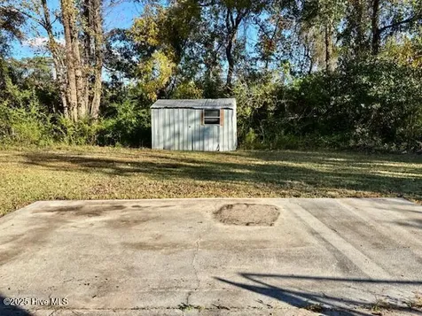 145 Riggs Street Jacksonville NC 28540