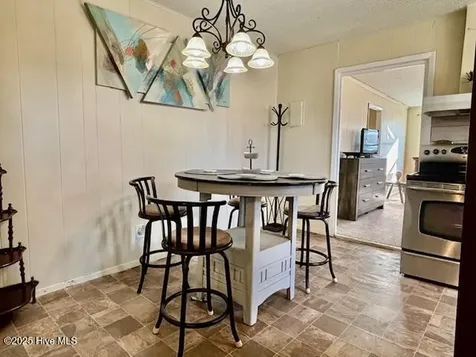 145 Riggs Street Jacksonville NC 28540