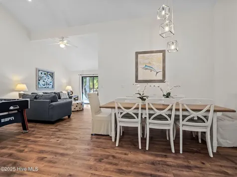 131 Oakleaf Drive Pine Knoll Shores NC 28512