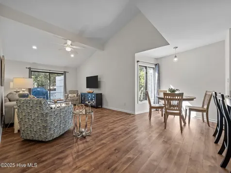 131 Oakleaf Drive Pine Knoll Shores NC 28512