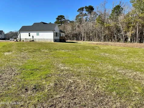 204 N Tamassee Lane Beaufort NC 28516