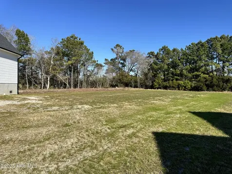 204 N Tamassee Lane Beaufort NC 28516