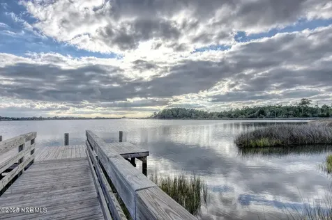 348 Landon Lane Sneads Ferry NC 28460